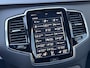 Volvo XC90 T8 AWD Recharge Plug-In R-Design 7-persoons (PANO|360|AUTOPILOT|LUCHTVERING|TREKHAAK|LEDER)