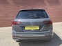 Volkswagen Tiguan 1.5 TSI DSG 150pk Life | Navigatie | Apple Carplay/Android Auto | Parkeersensoren | Adaptive cruise Control | Wegklapbare Trekhaak | Stoel- en stuurverwarming | Ledverlichting | Getinte ramen | Climate Control