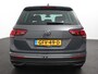 Volkswagen Tiguan 1.5 TSI DSG 150pk Life | Navigatie | Apple Carplay/Android Auto | Parkeersensoren | Adaptive cruise Control | Wegklapbare Trekhaak | Stoel- en stuurverwarming | Ledverlichting | Getinte ramen | Climate Control