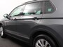 Volkswagen Tiguan 1.5 TSI DSG 150pk Life | Navigatie | Apple Carplay/Android Auto | Parkeersensoren | Adaptive cruise Control | Wegklapbare Trekhaak | Stoel- en stuurverwarming | Ledverlichting | Getinte ramen | Climate Control