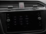 Volkswagen Tiguan 1.5 TSI DSG 150pk Life | Navigatie | Apple Carplay/Android Auto | Parkeersensoren | Adaptive cruise Control | Wegklapbare Trekhaak | Stoel- en stuurverwarming | Ledverlichting | Getinte ramen | Climate Control