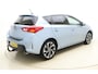 Toyota Auris 1.6 Dynamic 132pk | Climate Control | Trekhaak | Camera | Navigatie | Stoelverwarming | 17" Lichtmetalen Velgen | Cruise Control
