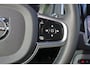 Volvo XC90 T8 Recharge AWD Core Bright - LONG RANGE - IntelliSafe Assist & Surround - Adaptieve LED koplampen - Parkeercamera achter - Verwarmde voorstoelen, stuur & achterbank - Parkeersensoren voor & achter - Draadloze tel. lader - Extra getint glas - 19' LMV