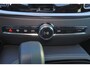 Volvo V60 T6 Recharge AWD Plus Dark - IntelliSafe Assist & Surround - 360º Camera - Harman/Kardon audio - Adaptieve LED koplampen - Verwarmde voorstoelen, stuur & achterbank - Parkeersensoren voor & achter - Elektr. bedienb. voorstoelen met geheugen - Head up display - Extra getint glas - 18' LMV