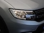 Dacia Logan MCV 1.0 TCe Stepway Serie Limitee 15th Anniv. | Trekhaak | Parkeersensoren achter | Achteruitrijcamera | Climate control | Navigatie |