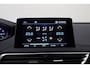 Peugeot 3008 1.2 PureTech Première | Apple Carplay/Android Auto | Navigatie | Trekhaak | Elektrische Achterklep | Achteruitrijcamera |