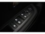 Peugeot 208 Hybrid 100 e-DCS6 Allure | Apple carplay/Aindroid auto | Cruise control adaptief | LED verlichting | Achteruitrij camera | Navigatiesysteem | Stoelverwarming |