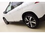 Peugeot 2008 1.6 VTi Féline 120 PK | Handgeschakeld | Parkeersensor | Cruise Control | Panoramadak | Climate Control | Radio | Bluetooth | Licht metalen velgen