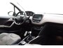 Peugeot 2008 1.6 VTi Féline 120 PK | Handgeschakeld | Parkeersensor | Cruise Control | Panoramadak | Climate Control | Radio | Bluetooth | Licht metalen velgen