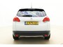 Peugeot 2008 1.6 VTi Féline 120 PK | Handgeschakeld | Parkeersensor | Cruise Control | Panoramadak | Climate Control | Radio | Bluetooth | Licht metalen velgen