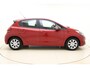 Peugeot 208 1.2 PureTech Blue Lion | Trekhaak | Navigatie | Elektrische ramen voor | Parkeersensoren achter | Cruise control |