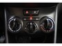 Peugeot 208 1.2 PureTech Blue Lion | Trekhaak | Navigatie | Elektrische ramen voor | Parkeersensoren achter | Cruise control |