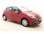 Peugeot 208 1.2 PureTech Blue Lion | Trekhaak | Navigatie | Elektrische ramen voor | Parkeersensoren achter | Cruise control |