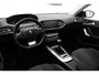 Peugeot 308 1.2 PureTech Blue Lease Premium | Navigatie | Apple carplay | Parkeersensoren v+a | Trekhaak | Automatische airco | Stuurwiel multifunctioneel |