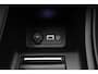 Peugeot 308 SW 1.2 PureTech Allure | Apple carplay/Android auto | Parkeercamera V + A | Electronic climate control | Draadloze telefoonlader | Stoelverwarming | Navigatie | Parkeersensoren V+A |
