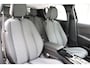 Peugeot 208 Hybrid 100 e-DCS6 Allure | Apple carplay/Aindroid auto | Cruise control | LED verlichting | Achteruitrij camera | Navigatiesysteem | Stoelverwarming |