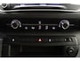 Peugeot Expert 231L 2.0 BlueHDI 120 DC Premium | 5 zits | Achteruitrijcamera | Trekhaak | Airco | Navigatie | Cruise control | Lichtmetalen velgen | Bumpers in kleur | Trekhaak