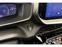 Peugeot 2008 1.2 Hybrid 136 GT | Climate control | Apple carplay/Android auto | Navigatie | Cruise control | Draadloze telefoonlader | Lichtmetalen velgen 17" |