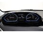 Peugeot 2008 1.2 PureTech Allure 110pk | Navigatie | Camera | Lichtmetalen velgen | Trekhaak | Climate Control | Cruise Control