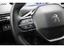 Peugeot 5008 1.2 PureTech Blue Lease Executive | Achteruitrijcamera | Parkeersensoren V + A | Climate control | Lederen stoelen | Draadloze telefoonlader | Navigatie | Lichtmetalen velgen 17'' |