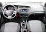 Hyundai i20 1.2 HP i-Motion Comfort | Climate Control Cruise Control | Aut. Verlichting & Ruitenwissers |'| Airco (automatisch) | Cruise control | Navigatie AfterMarket