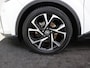 Toyota C-HR 1.8 Hybrid TeamNL | Achteruitrijcamera | Privacy glass | LM velgen | Full map navigatie |
