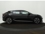 Kia EV6 Light 58 kWh - Navigatie - Cruise Control - Apple CarPlay / Android Auto - Achteruitrijcamera - Parkeerhulp achter - Privacy Glass achter - Fabrieksgarantie tot 2031
