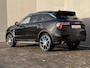 Lynk & Co 01 1.5 Automaat / 1.800 kg trekgewicht / Panorama schuifdak / Adaptieve CC / Navigatie / Apple Carplay Android / Stoelverwarming / Infinity Sound System / Cam 360° / All Season op LM  20" /