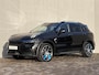 Lynk & Co 01 1.5 Automaat / 1.800 kg trekgewicht / Panorama schuifdak / Adaptieve CC / Navigatie / Apple Carplay Android / Stoelverwarming / Infinity Sound System / Cam 360° / All Season op LM  20" /