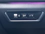 Lynk & Co 01 1.5 Automaat / 1.800 kg trekgewicht / Panorama schuifdak / Adaptieve CC / Navigatie / Apple Carplay Android / Stoelverwarming / Infinity Sound System / Cam 360° / All Season op LM  20" /