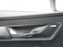 Skoda Karoq 1.5 TSI ACT Business Edition Plus DSG / Panodak / Elek. Stoel / Elek. Trekhaak