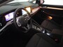 Volkswagen Golf 1.5 eTSI Style DSG / Adap. Cruise / Sensoren / Stoelverwarming