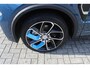 Lynk & Co 01 1.5 Panoramadak/360° Camera/Keyless/Lane assist/Adaptive cruise control/Navigatie/Apple carplay/Climate control/Stoelverwarming/Dodehoek detectie/Elektrisch sluitende achterklep/Elektrisch verstelbare stoel met geheugen/Multifunctioneel stuurwiel