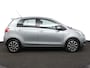 Toyota Yaris 1.3 VVTi Aspiration | Weinig kilometers! | Climate Control | Lichtmetalen Velgen |