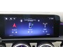 Mercedes-Benz A-klasse 180 AMG-Line / Stoelverwarming / Achteruitrijcamera / Panorama-schuifdak