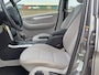 Mercedes-Benz B-klasse 200 Classic /Lage KM !/Parkhulp V+A/Airco/Bluethooth/16"/