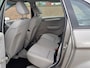 Mercedes-Benz B-klasse 200 Classic /Lage KM !/Parkhulp V+A/Airco/Bluethooth/16"/