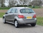 Mercedes-Benz B-klasse 200 Classic /Lage KM !/Parkhulp V+A/Airco/Bluethooth/16"/