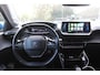 Peugeot e-208 EV 50kWh *Allure* | Carplay | Camera | Stoel verwarming | SOH 98% | PDC | Privacy | Navigatie | Cruise & Climate Control | Bluetooth |