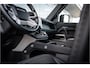 Land Rover Defender 3.0 D200 110 MHEV SE VAN Cold Climate - Driv. Assistance - Panodak - Luchtvering - Trekhaak Grijs kenteken!