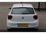Volkswagen Polo 1.0 TSI Comfortline Navigatie/Adaptive cruise control/Airco/Apple carplay/Elektrische ramen/Elektrisch verstelbare spiegels/15'' Lichtmetalen velgen.