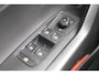 Volkswagen Polo 1.0 TSI Comfortline Navigatie/Adaptive cruise control/Airco/Apple carplay/Elektrische ramen/Elektrisch verstelbare spiegels/15'' Lichtmetalen velgen.