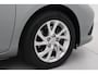 Toyota Auris Touring Sports 1.8 Hybrid Dynamic | Navigatie | Keyless | Cruise Control | Clima | Parkeersensoren achter | Camera | 16 inch