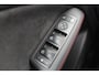Mercedes-Benz B-klasse 180 AMG Night edition Automaat Nederlandse auto/Panoramadak/Navigatie/Airco/Cruise control/Led koplampen/Lederen+alcantara bekleding/Parkeersensoren voor+achter/Start-stop systeem/Lichtmetalen velgen