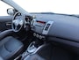 Mitsubishi Outlander 2.4 Edition Two | 7 zits | Trekhaak | Achteruitrijcamera | Lederen bekleding | Stoelverwarming | Schuifdak |12 maanden garantie! |
