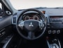 Mitsubishi Outlander 2.4 Edition Two | 7 zits | Trekhaak | Achteruitrijcamera | Lederen bekleding | Stoelverwarming | Schuifdak |12 maanden garantie! |