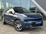 Lynk & Co 01 1.5 261pk Plug-In 17,1 KwH Accu NIEUWE AUTO Panoramadak / 360 Camera / Zwarte Hemel