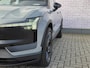 Volvo EX30 Cross Country Extended Range Plus | Trekhaak | 19" OFF ROAD velgen | Stoel/stuurverwarming | Parkeercamera | Cross Country look