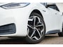 Volkswagen ID.3 First Plus 58 kWh | STOEL/STUURVERW. | CAMERA | MATRIX LED | ACC |