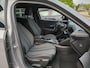 Peugeot e-2008 EV Allure 54 kWh | Navigatie | Camera voor + achter | Stoelverwarming | Fase 3 | BTW | Nieuw model |